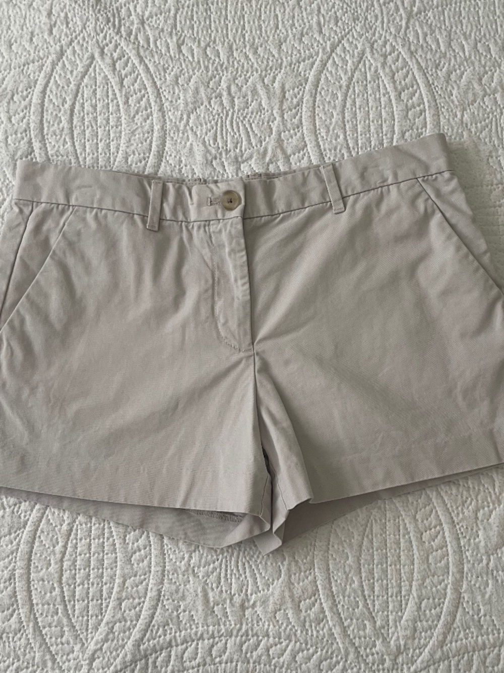 Khakis by GAP Summer Shorts 4R